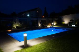 WPC-zaun mit Gabionen