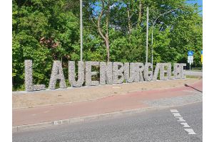 Gabionen Buchstaben und Zahlen