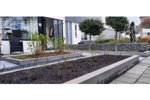 Gabione mit Basaltbruchstein – Gabionen