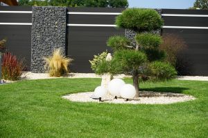 WPC Sichtschutzzaun mit Gabionen – WPC-zaun mit Gabionen