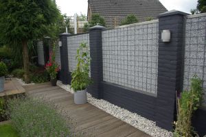 Zierkies-Zaun – Zierkies-Zäune. Zierkies-Zaun