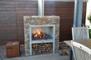 Blockkamin Grill mit Grauwacke – Grauwacke Bruchsteine. Blockkamin Grill mit Grauwacke