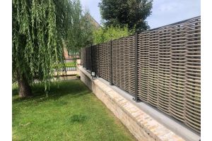Kunststoff-Sichtschutzzaun Flache Verflechtung – Kunststoff-Sichtschutzzaun. Kunststoff-Sichtschutzzaun Flache Verflechtung