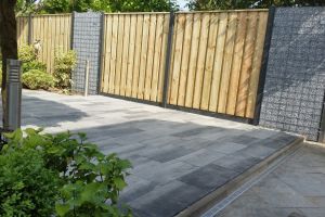 Zierkies-Zaun – Zierkies-Zäune. Zierkies-Zaun