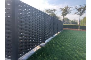 Sichtschutz mit Platte Weving – Kunststoff-Sichtschutzzaun. Sichtschutz mit Platte Weving