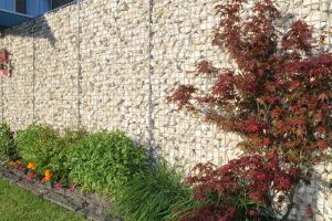 Gabionen mit Yellow Sun – Yellow Sun Bruchstein. Gabionen mit Yellow Sun