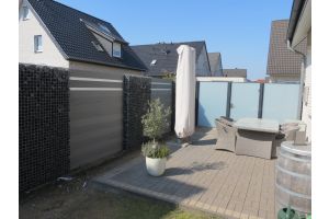 WPC Sichtschutzzaun mit Gabionen – WPC-zaun mit Gabionen