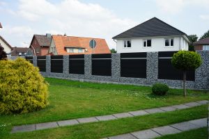WPC Sichtschutzzaun mit Gabionen – WPC-zaun mit Gabionen
