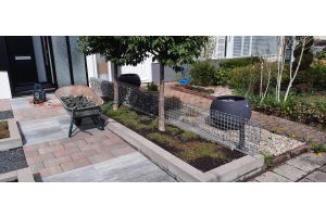 Gabione mit Basaltbruchstein – Gabionen