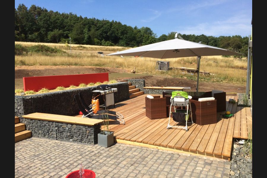 Gabionen mit Bruchsteine Gabionen mit Bruchsteine