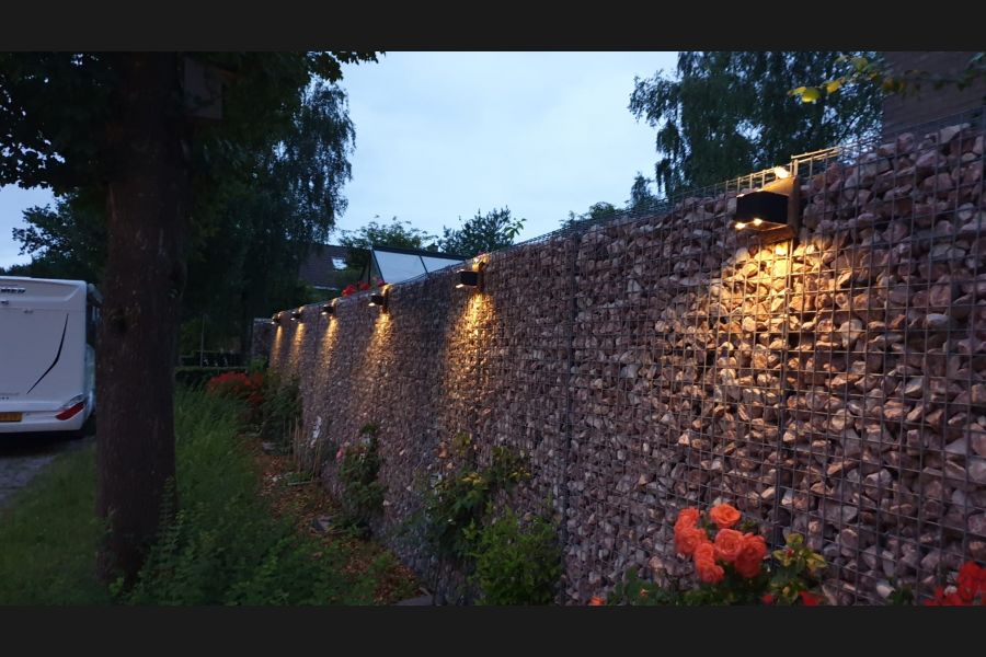 Salzburger Rot LED Gabionen Salzburger Rot LED Gabionen